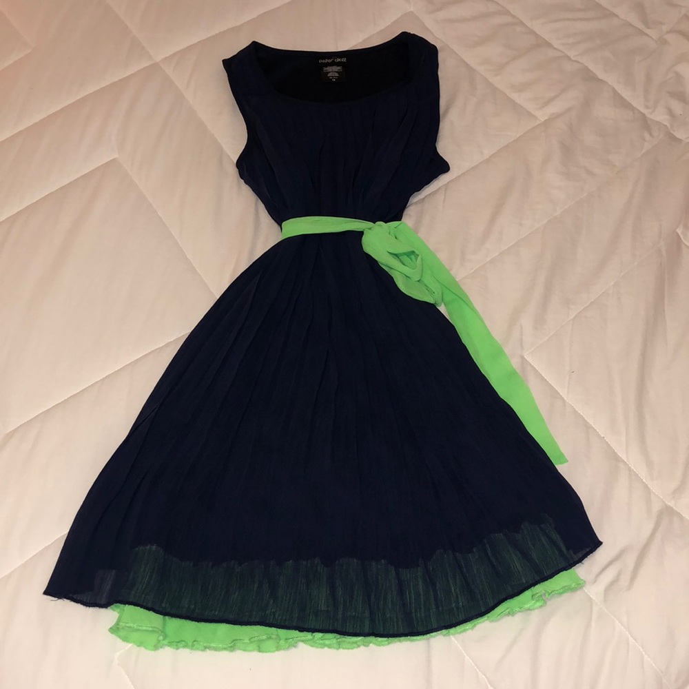 Cute tie dress